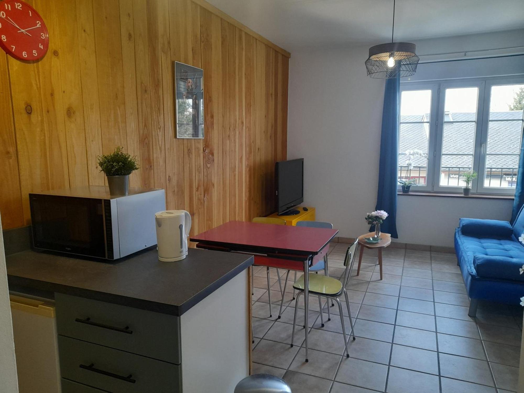 Gite De L'Auberge Olby Екстериор снимка