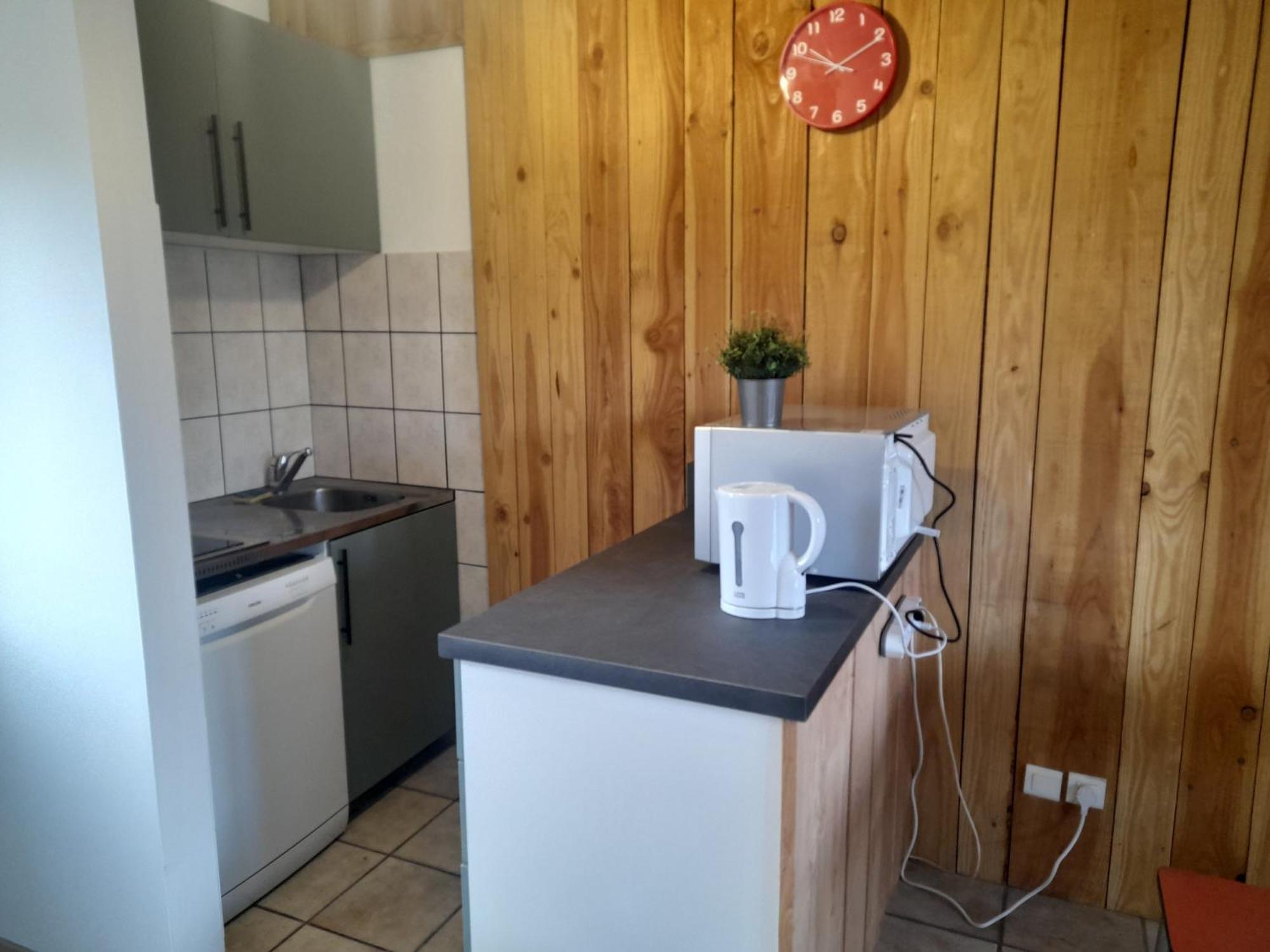 Gite De L'Auberge Olby Екстериор снимка